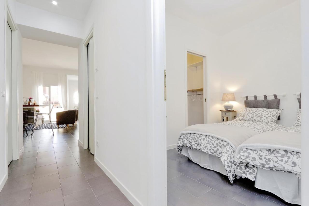 Monti Charming Apartment - Rome Short Let Service ภายนอก รูปภาพ